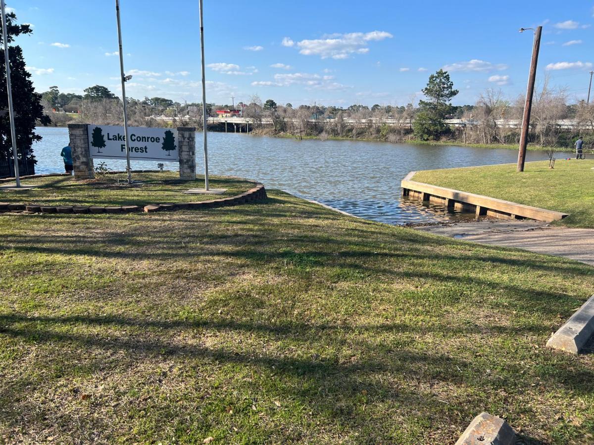 2 Bdrm Treehouse Hideout- Lake Conroe With Boat Ramp Montgomery Ngoại thất bức ảnh