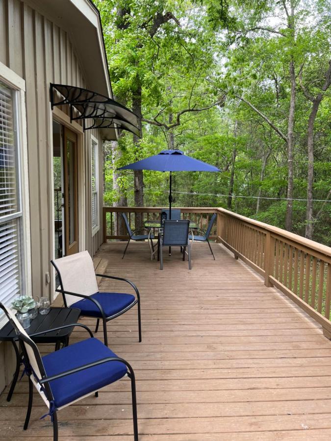 2 Bdrm Treehouse Hideout- Lake Conroe With Boat Ramp Montgomery Ngoại thất bức ảnh