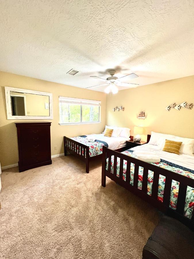 2 Bdrm Treehouse Hideout- Lake Conroe With Boat Ramp Montgomery Ngoại thất bức ảnh
