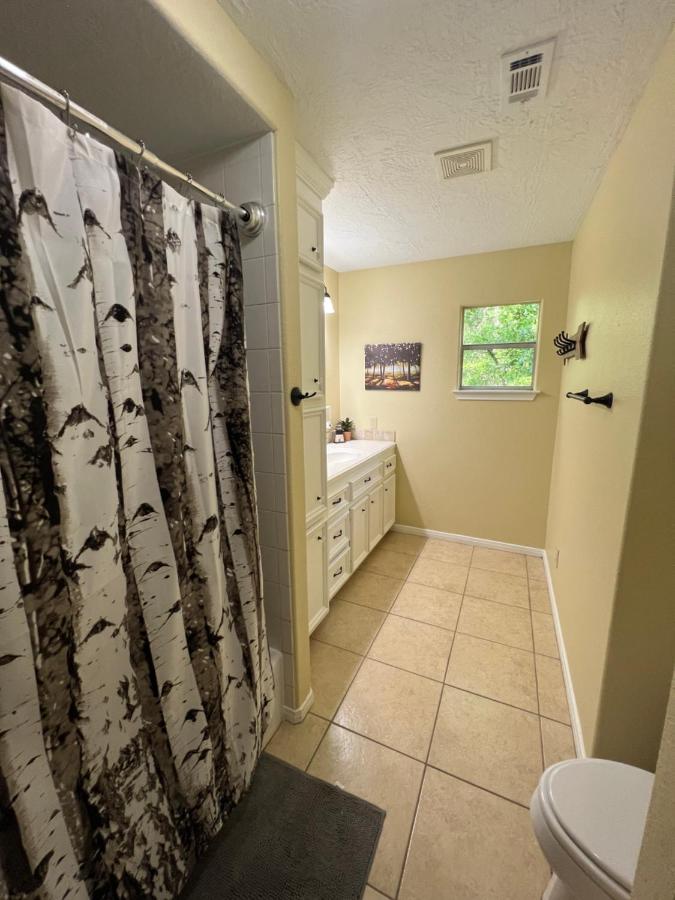 2 Bdrm Treehouse Hideout- Lake Conroe With Boat Ramp Montgomery Ngoại thất bức ảnh